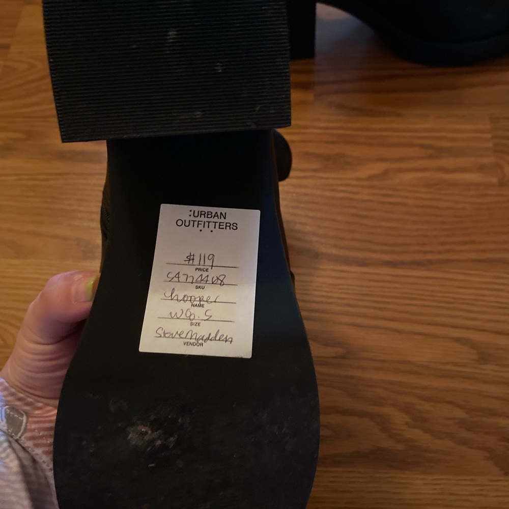 SOLD - Picture 3 of 4